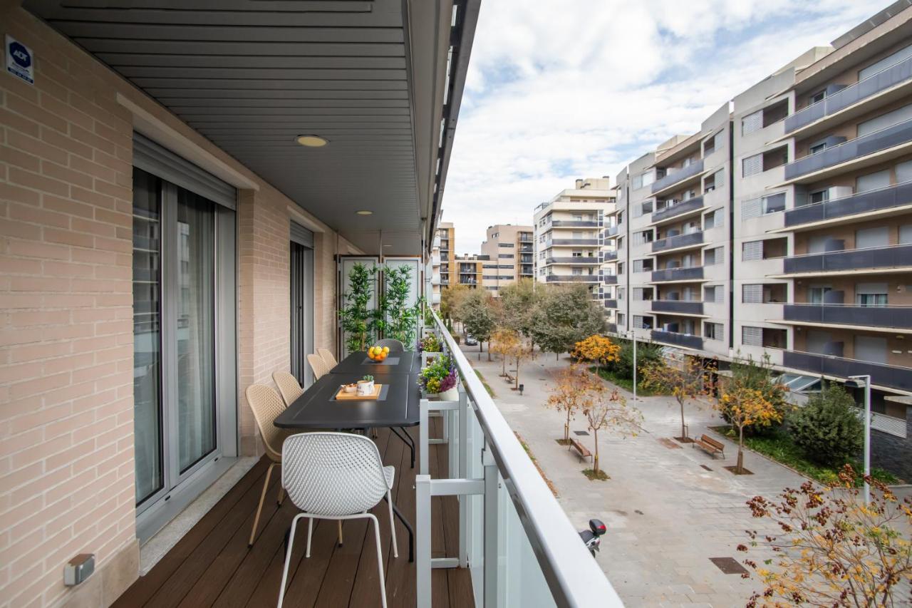 Tendency Apartments Forum Сан-Адріа-де-Бесос Екстер'єр фото